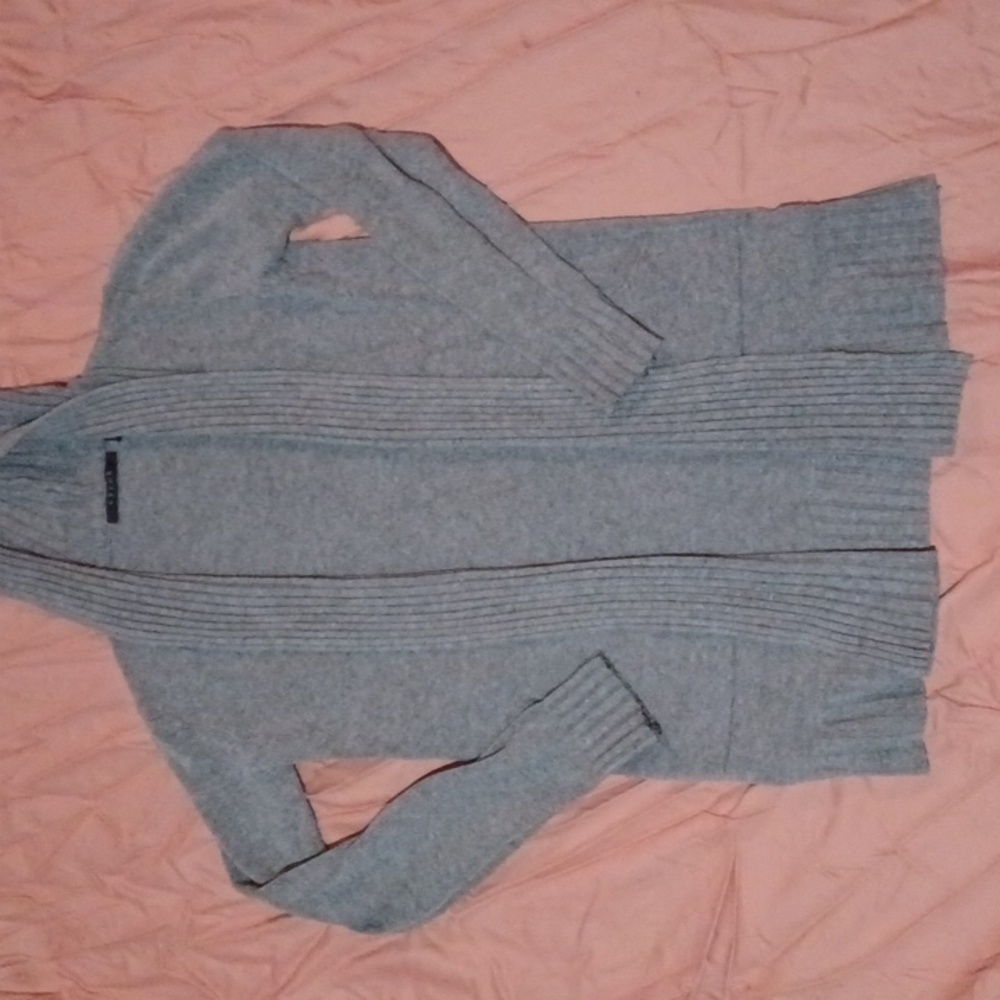 Grey cardigan with hood